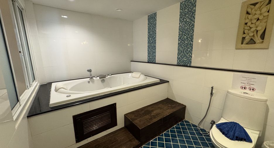 Hotel zum Kauf mit 100 Zimmer in Kathu, Phuket