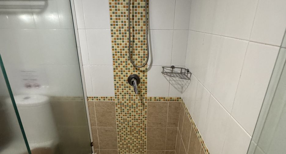 Hotel zum Kauf mit 100 Zimmer in Kathu, Phuket