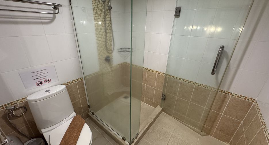 Hotel zum Kauf mit 100 Zimmer in Kathu, Phuket