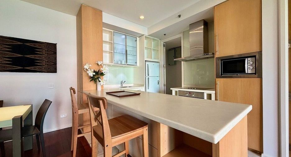 For sale 2 bedrooms condo in Sathon, Bangkok