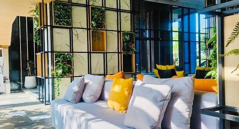 For rent studio condo in Thon Buri, Bangkok