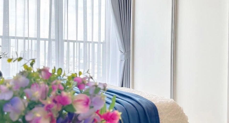 For rent studio condo in Thon Buri, Bangkok