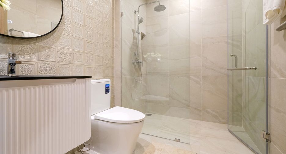 For sale 2 bedrooms condo in Mueang Phuket, Phuket