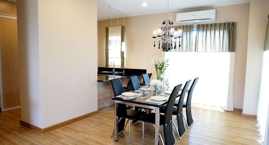 Villa zur Miete mit 4 Zimmer in Bang Lamung, Chonburi