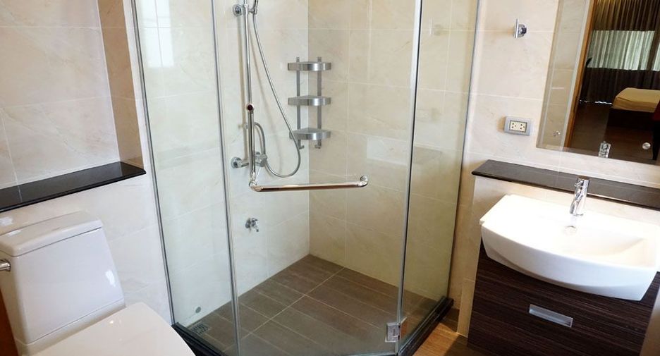 Villa zur Miete mit 4 Zimmer in Bang Lamung, Chonburi