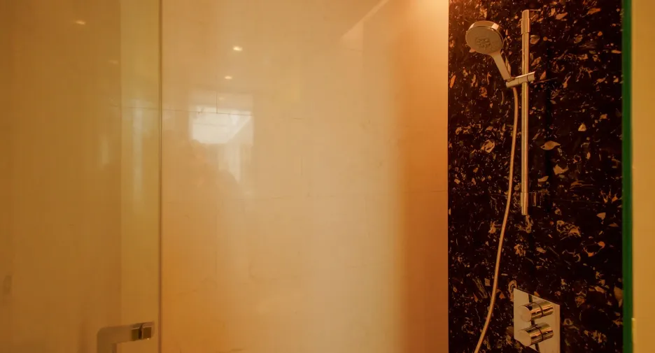 For sale and for rent 2 bedrooms condo in Khlong Toei, Bangkok