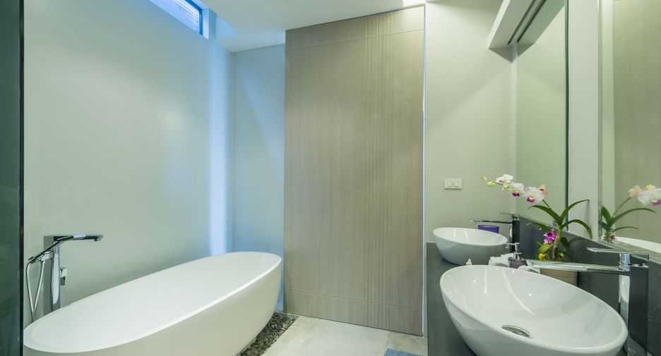 For sale 2 bedrooms condo in Thalang, Phuket