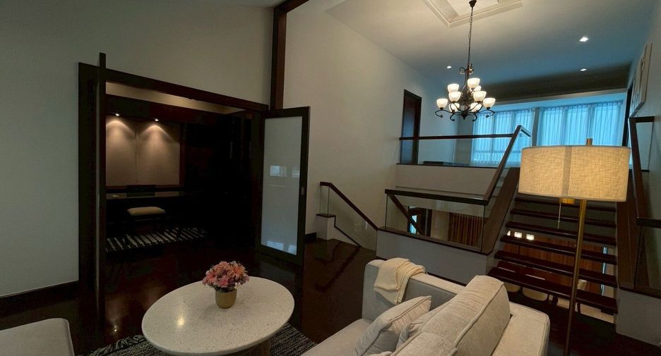 For rent 4 bedrooms villa in Suan Luang, Bangkok