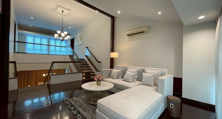 For rent 4 bedrooms villa in Suan Luang, Bangkok