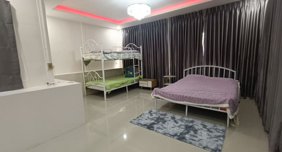 À louer 5 chambres villa à Bang Lamung, Chonburi