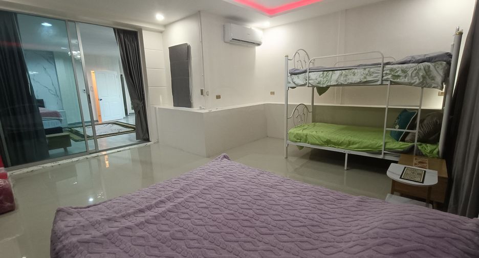 À louer 5 chambres villa à Bang Lamung, Chonburi