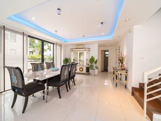 Villa zum Kauf mit 5 Zimmer in Thalang, Phuket