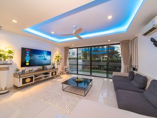Villa zum Kauf mit 5 Zimmer in Thalang, Phuket