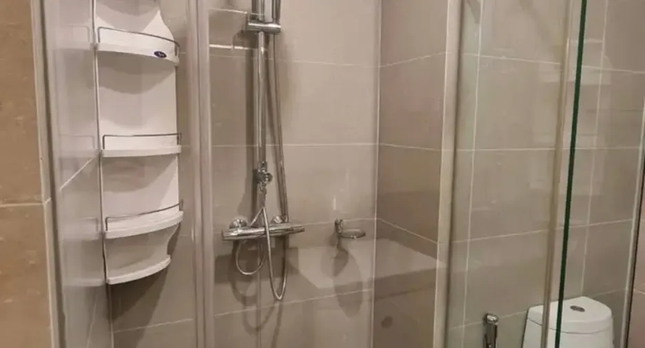 For rent 1 bed condo in Pathum Wan, Bangkok