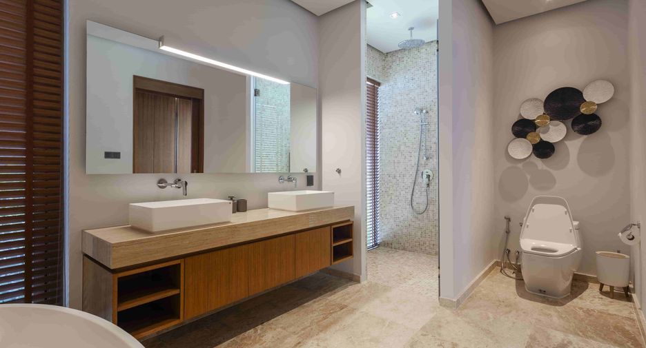 Villa zum Kauf und zur Miete mit 4 Zimmer in Thalang, Phuket