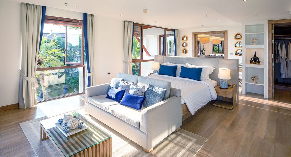 For sale 4 bedrooms condo in Mueang Phuket, Phuket