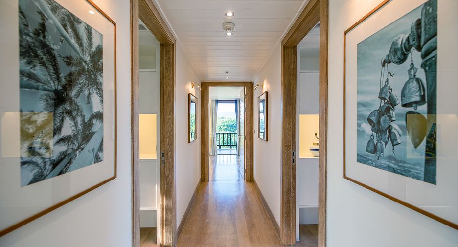 For sale 4 bedrooms condo in Mueang Phuket, Phuket