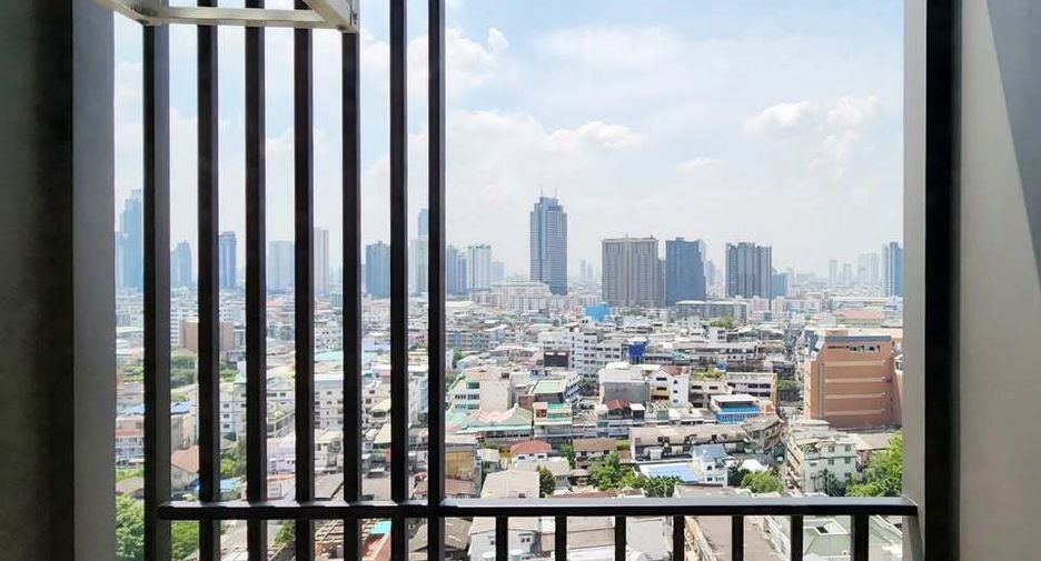 Wohnung zur Miete mit 1 Zimmer in Khlong San, Bangkok