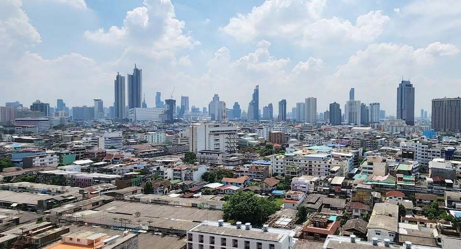 Wohnung zur Miete mit 1 Zimmer in Khlong San, Bangkok