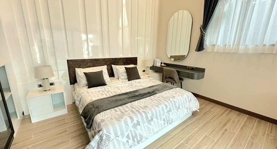 For sale 4 bedrooms villa in Bang Lamung, Chonburi