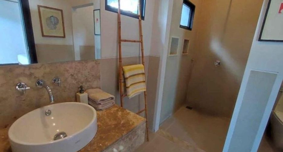 Villa en venta y en alquiler de 3 habitaciones en Thalang, Phuket