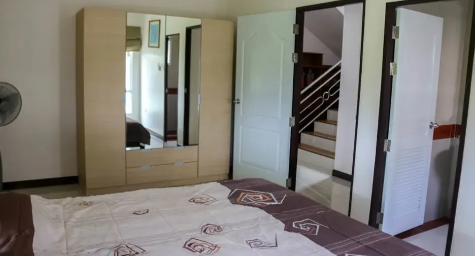 For rent 3 bedrooms villa in Bang Lamung, Chonburi