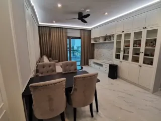 For sale 2 bedrooms condo in Bang Rak, Bangkok