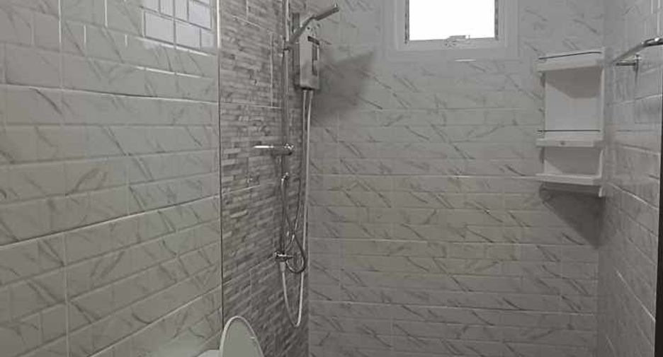 Haus zum Kauf mit 3 Zimmer in Bang Lamung, Chonburi