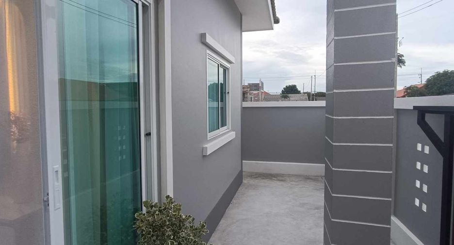 Haus zum Kauf mit 3 Zimmer in Bang Lamung, Chonburi