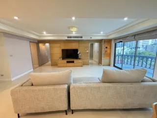 For rent 3 bedrooms condo in Watthana, Bangkok
