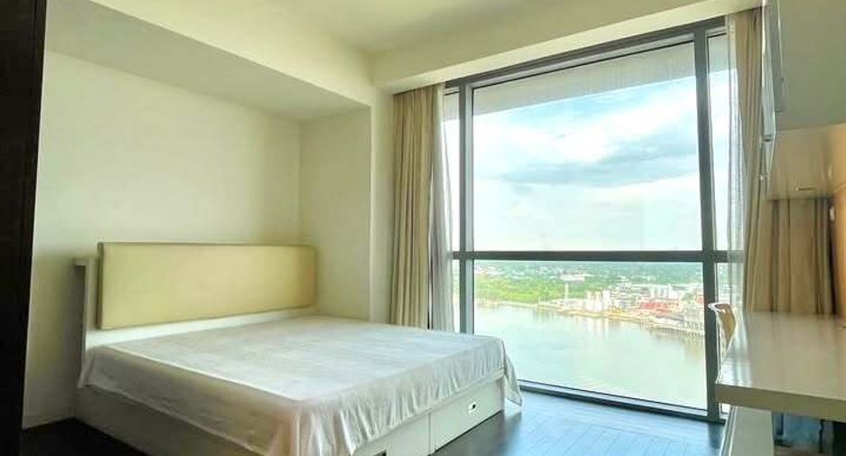 Wohnung zur Miete mit 3 Zimmer in Yan Nawa, Bangkok