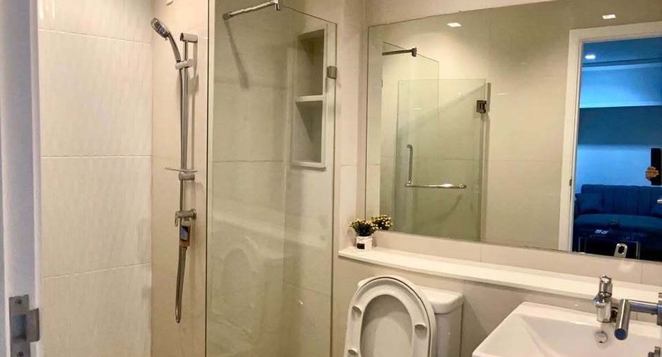 Wohnung zur Miete mit 1 Zimmer in Huai Khwang, Bangkok