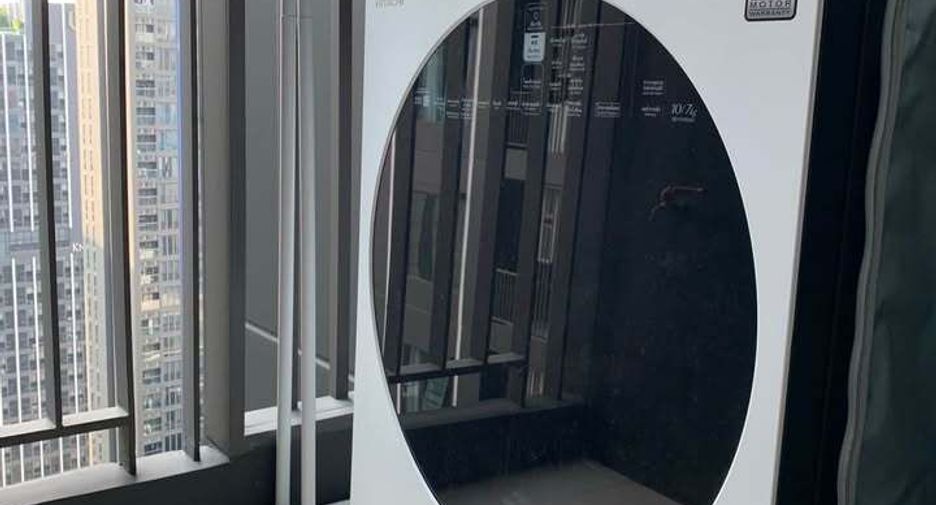 Wohnung zur Miete mit 1 Zimmer in Huai Khwang, Bangkok
