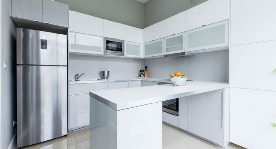Продажа 5 спальни вилла в Щаттхана, Бангкок