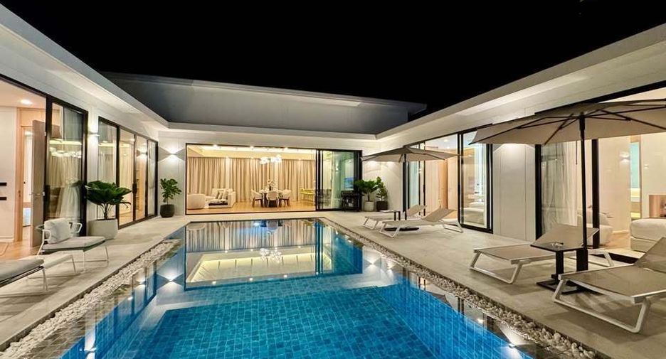 Villa en venta y en alquiler de 5 habitaciones en Thalang, Phuket