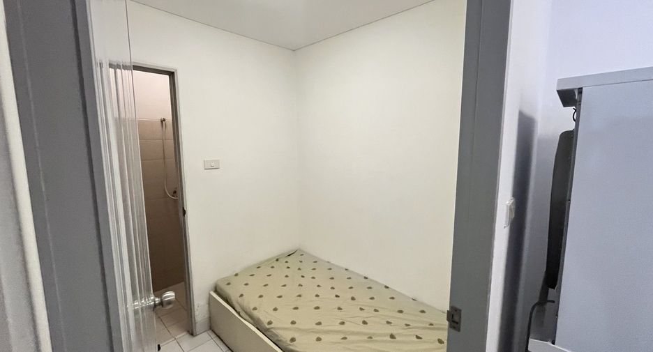 Wohnung zur Miete mit 3 Zimmer in Khlong Toei, Bangkok