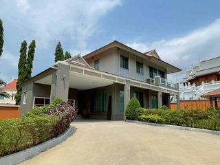 Villa zur Miete mit 4 Zimmer in Bang Lamung, Chonburi