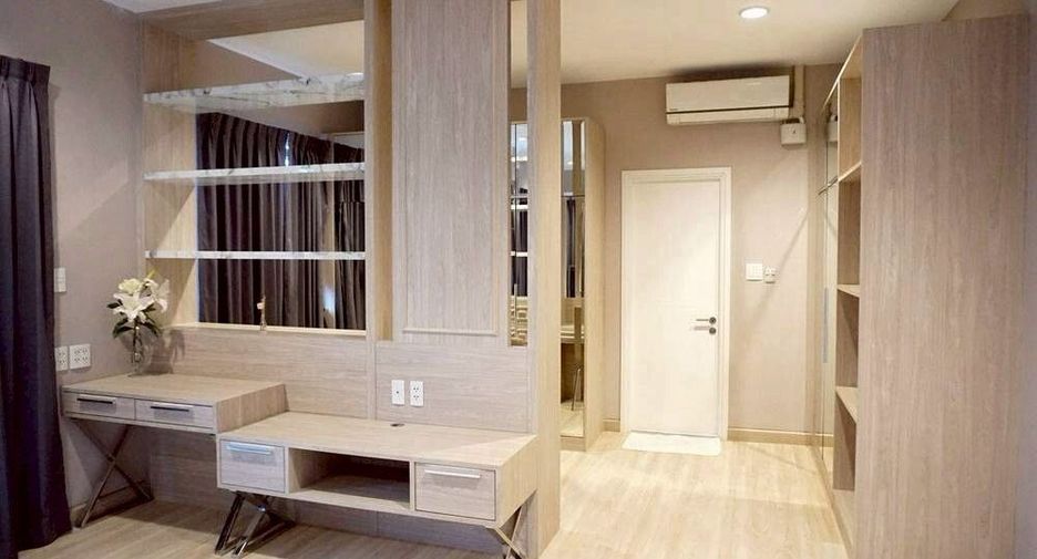 ให้เช่า 4 ห้องนอน วิลล่า ใน บางละมุง, ชลบุรี