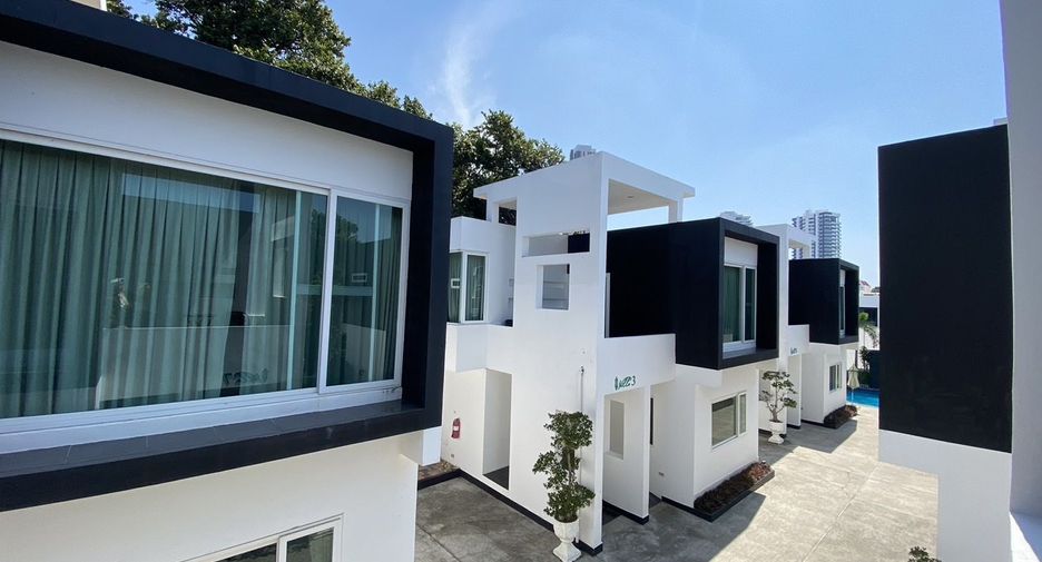 For sale 2 ベッドルーム villa in Bang Lamung, Chonburi