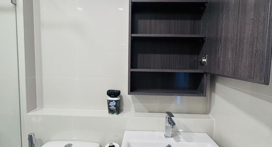 For rent 1 bed condo in Phra Khanong, Bangkok