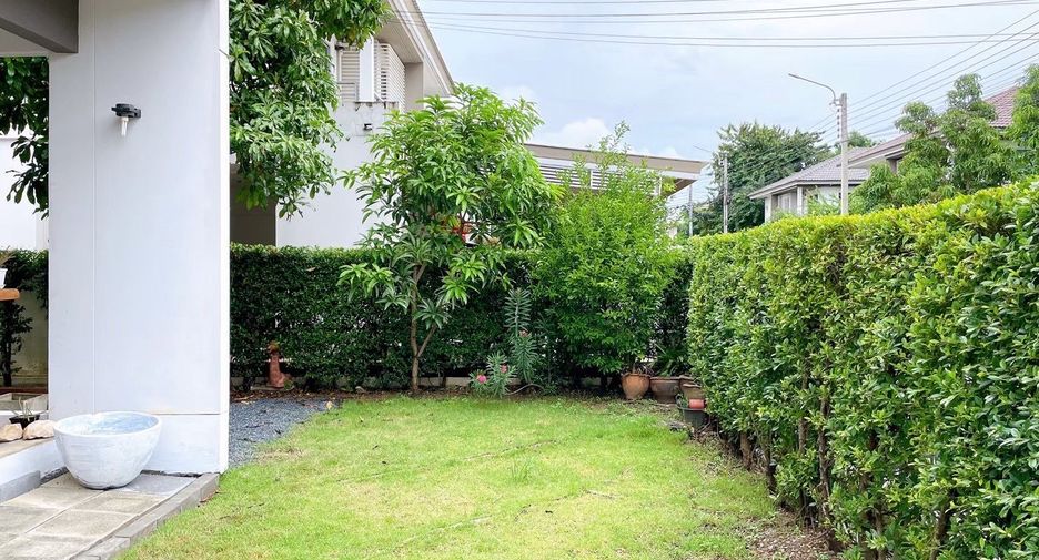 Haus zur Miete mit 4 Zimmer in Bang Phli, Samut Prakan