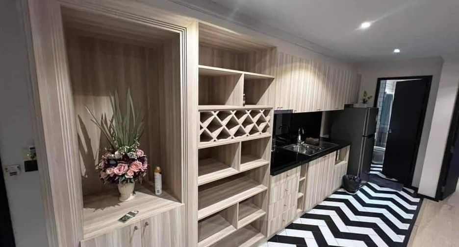 For rent 2 bedrooms condo in Bang Lamung, Chonburi