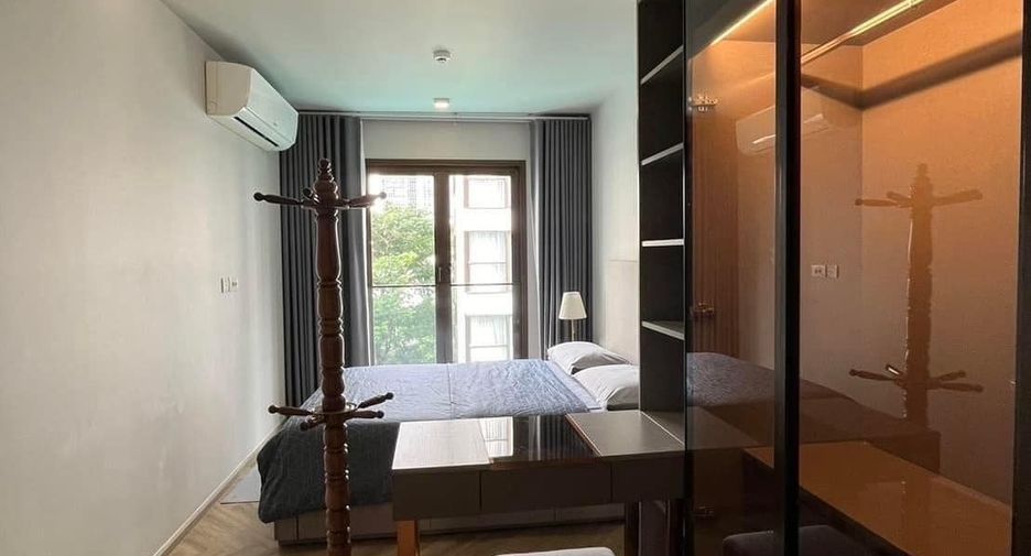À louer 2 chambres condo à Watthana, Bangkok