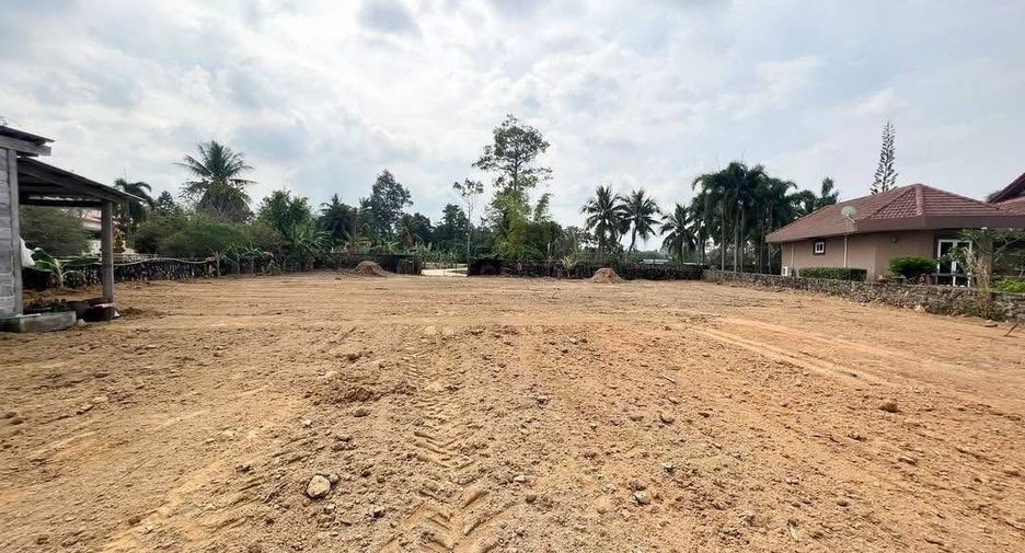 For sale land in Na Jomtien, Pattaya