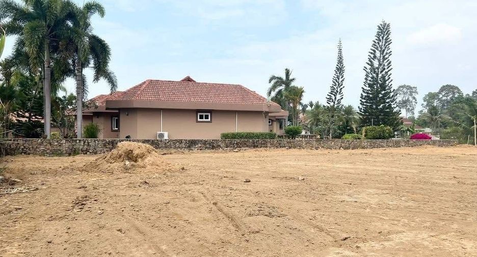 For sale land in Na Jomtien, Pattaya