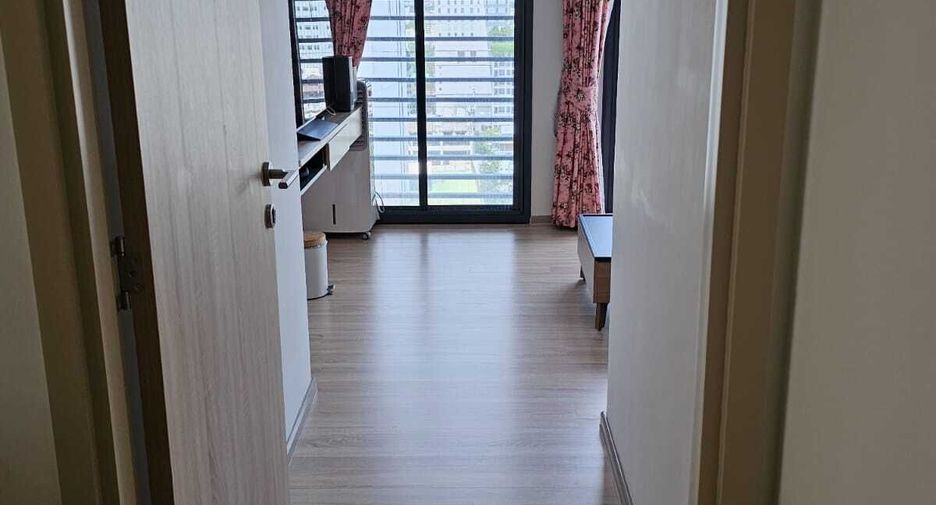 For rent 2 bedrooms condo in Ratchathewi, Bangkok