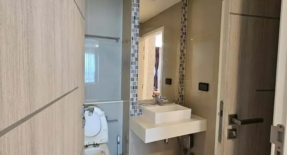 For rent 1 bed condo in Bang Lamung, Chonburi