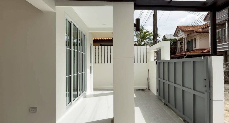 For sale 4 bedrooms house in Mueang Phuket, Phuket