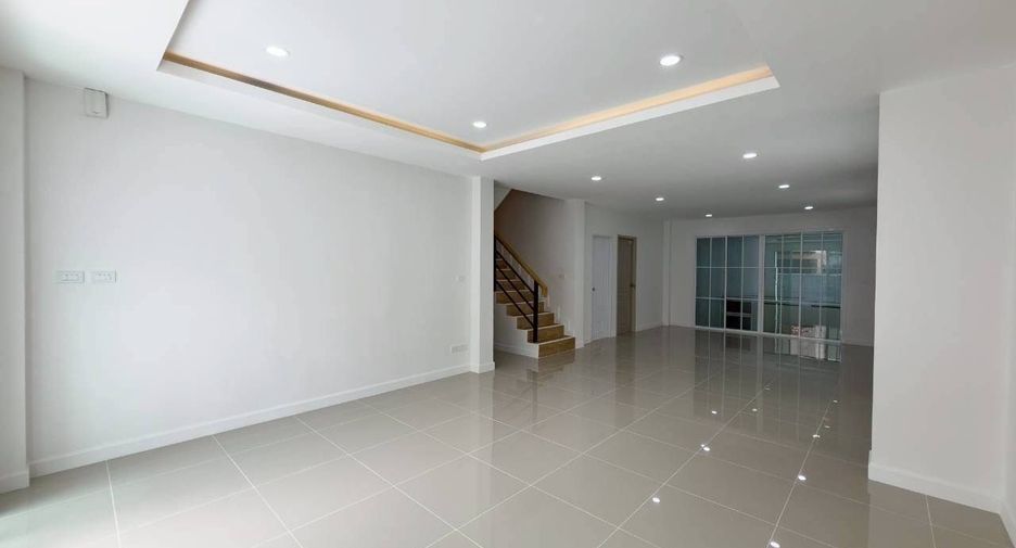 For sale 4 bedrooms house in Mueang Phuket, Phuket