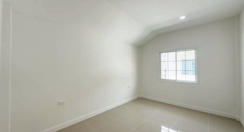 For sale 4 bedrooms house in Mueang Phuket, Phuket